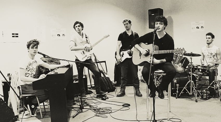 rockband laronge